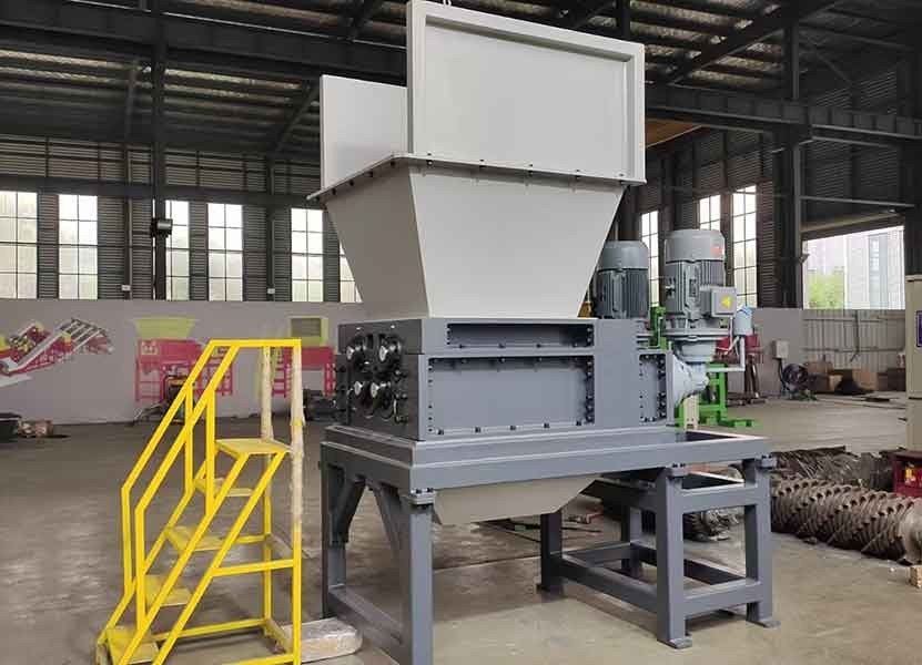 High-Efficiency Quad-Shaft Shredder Maximizes the ...