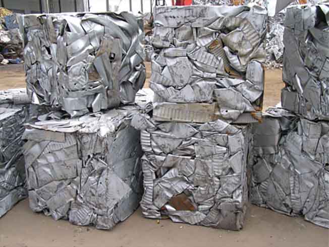 Aluminium Scrap Compress Baler
