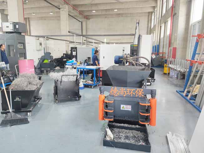 Forward Out Used Metal Compress Baler