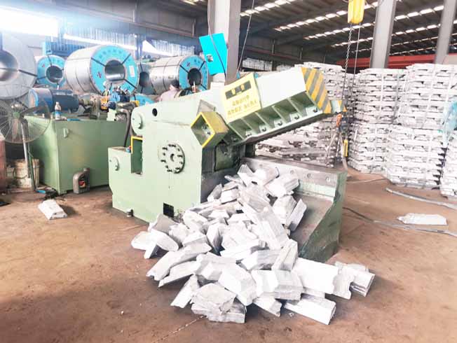 Alligator Metal Scrap Guillotine Shear
