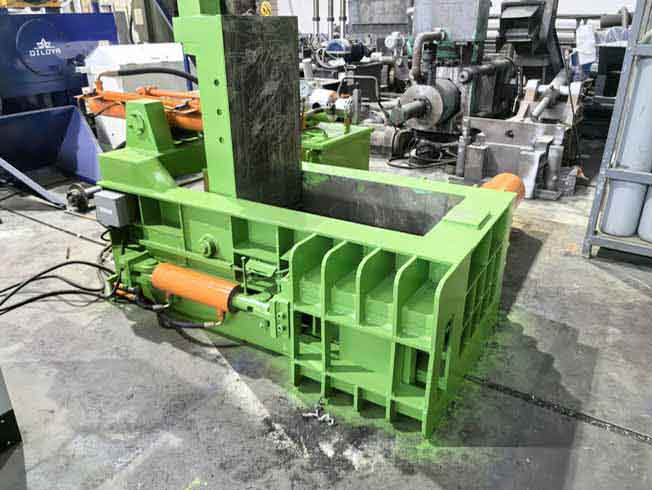 250Ton Steel Scrap Compactor Machine