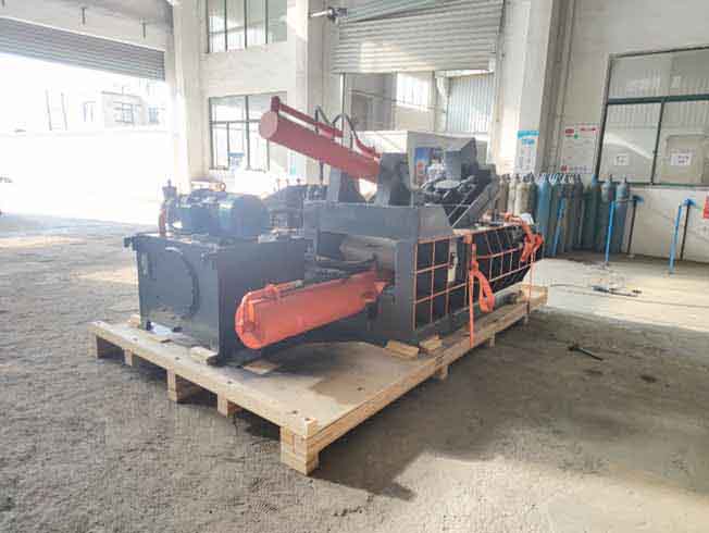 Metal Scrap press Baler machine