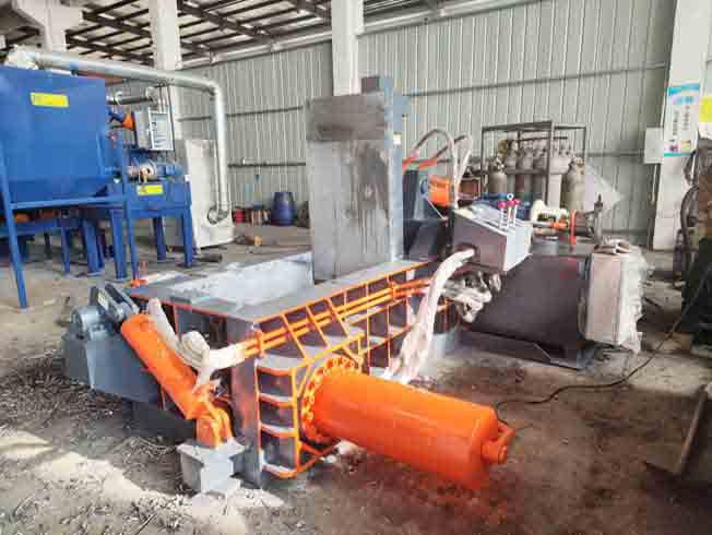 Metal Scrap press Baler machine