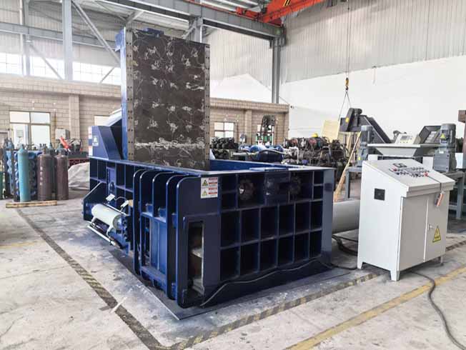 Automatic Iron Scrap Compress Baler