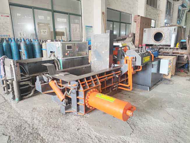 Scrap Metal Recycling Baler press