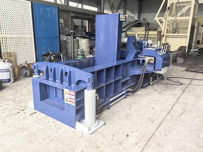 Forward Out Metal Scrap Press Baler