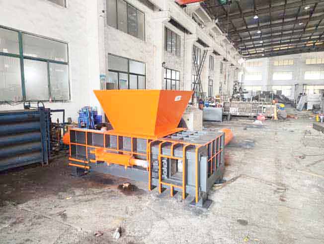 Automatic Aluminum Can Baler