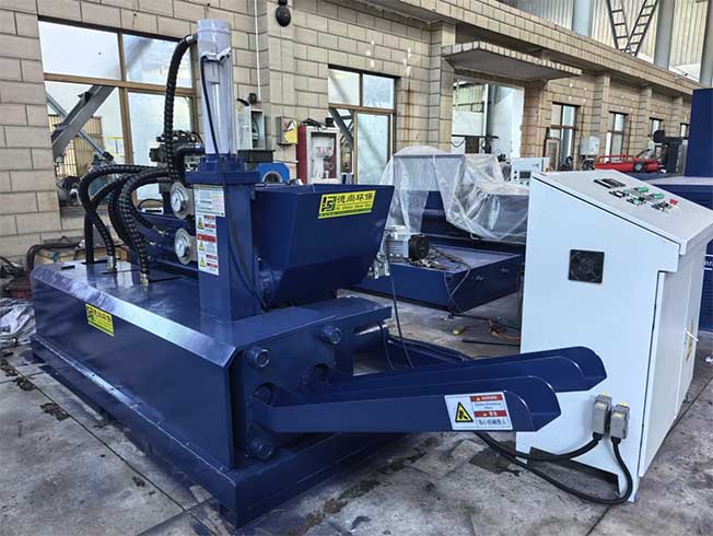 Automatic Scrap Metal Chip Briquette Press