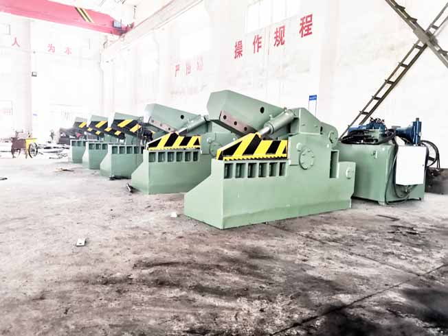Crocodile Hydraulic Shear For Cutting Scarp Steels