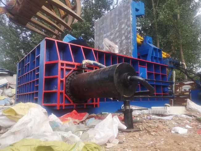Heavy Duty Metal Scrap Baler