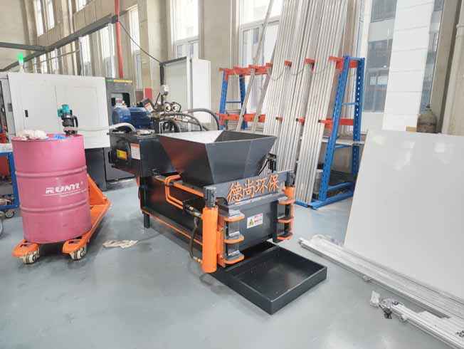 Inida Waste Steel Scrap Baler