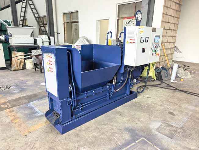 100Ton Used Metal Scrap Compress Baler