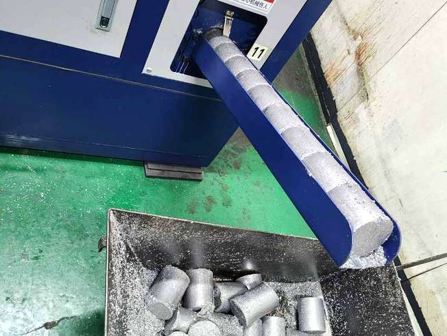 Single Output Briquette Press