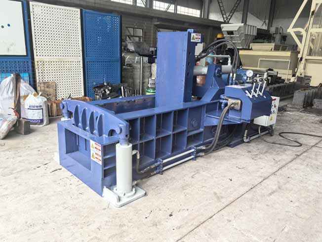 Small Metal Scrap Compactor