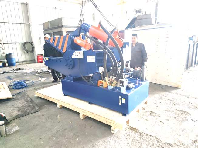 Intergrated Alligator Shear Machine