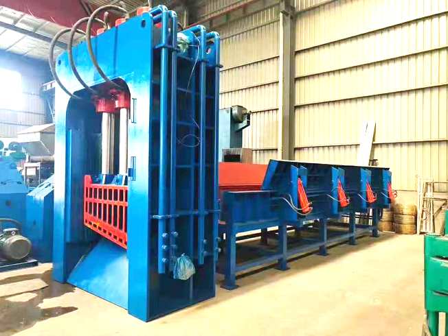 Vertical Gantry Shear Machine