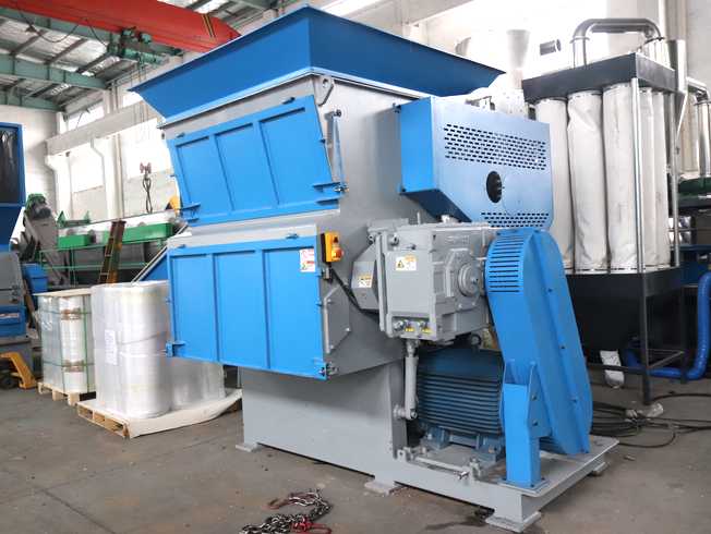 Single Shaft Shredder