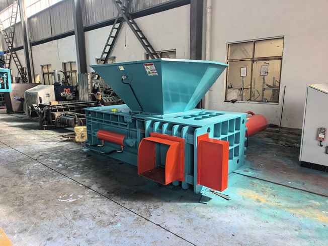 UBC Scrap Compactor Machine