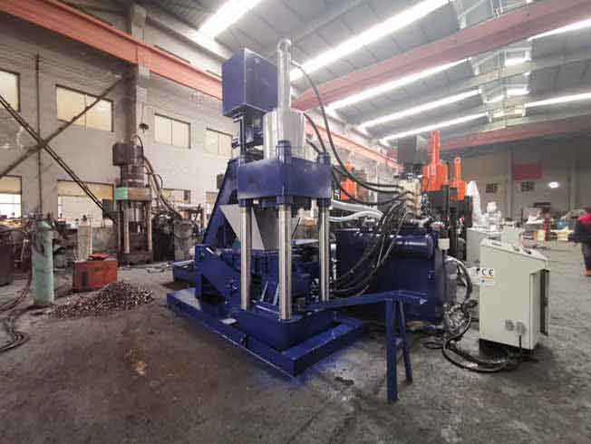 Vertical Aluminium Scrap chips Baler