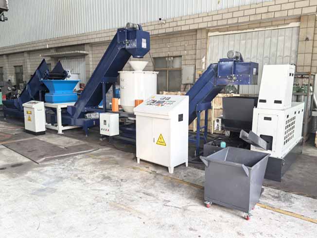 Scrap Metal Chip Briquetting Baling Press