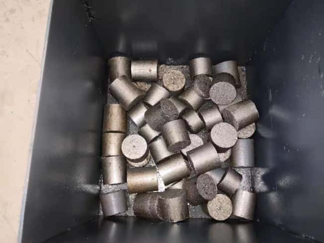 Strong Hydraulic Iron Chips Briquette Machine