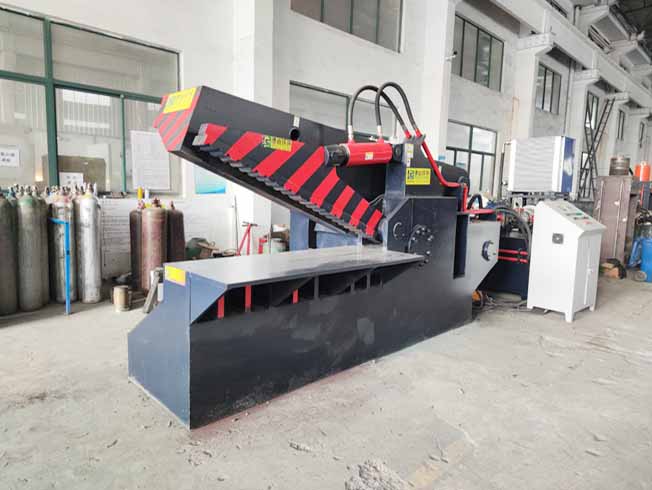 Metal Scrap Alligator Shear Machine