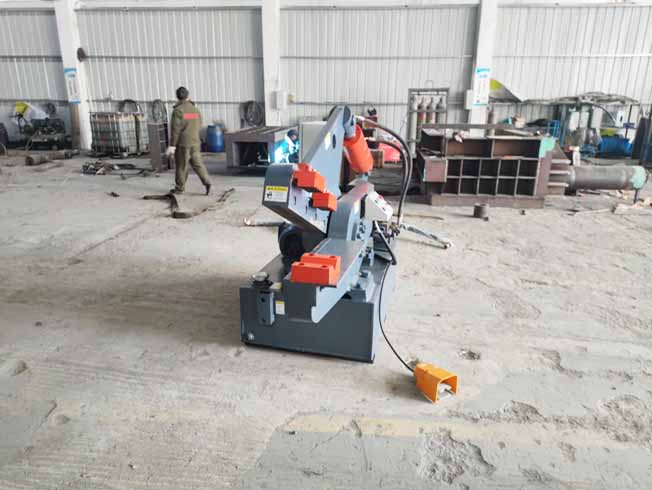 Automatic Alligator Rebar Shear