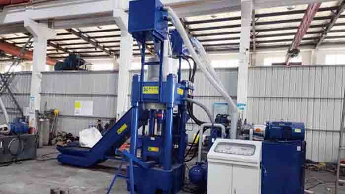 Automatic Metal Briquetting Press Designed for Machine Shops and Foundries