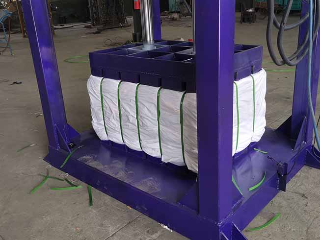 Cloth Waste Press Baler Machine India