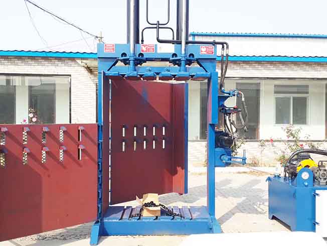 Used Clothing Baler Machine For Sale In Uganda