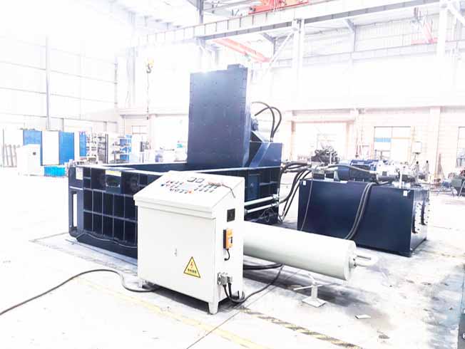 Remote Control Scrap Metal Baler