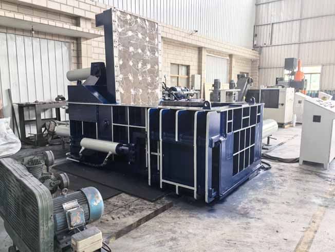 Automatic Scrap metal Baling Machine