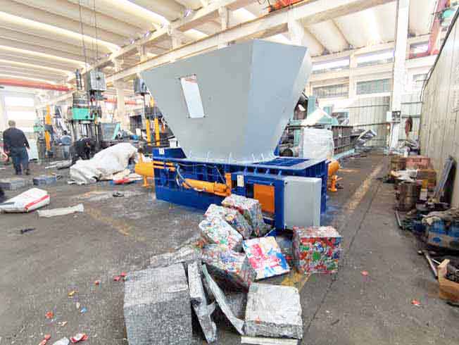 Scrap metal Pressing Baler Machine For Sale